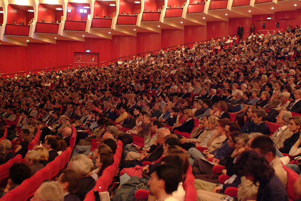 Lezioni Bobbio 3 Pubblico Regio sala